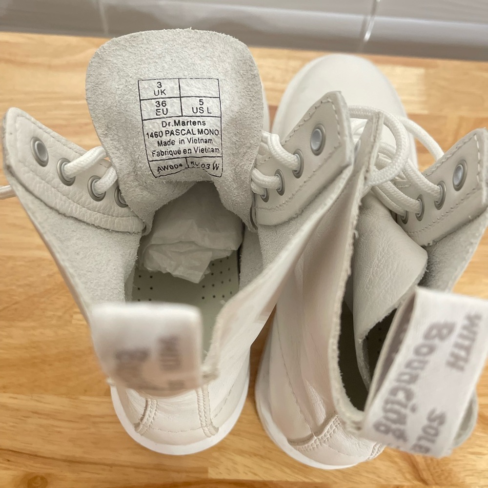 Dr. Martens white leather pascal 1460 - Picture 3 of 9